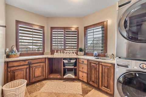 Tiny photo for 6455 S RAYMOND DR, South Weber, UT 84405 (MLS # 2142425)