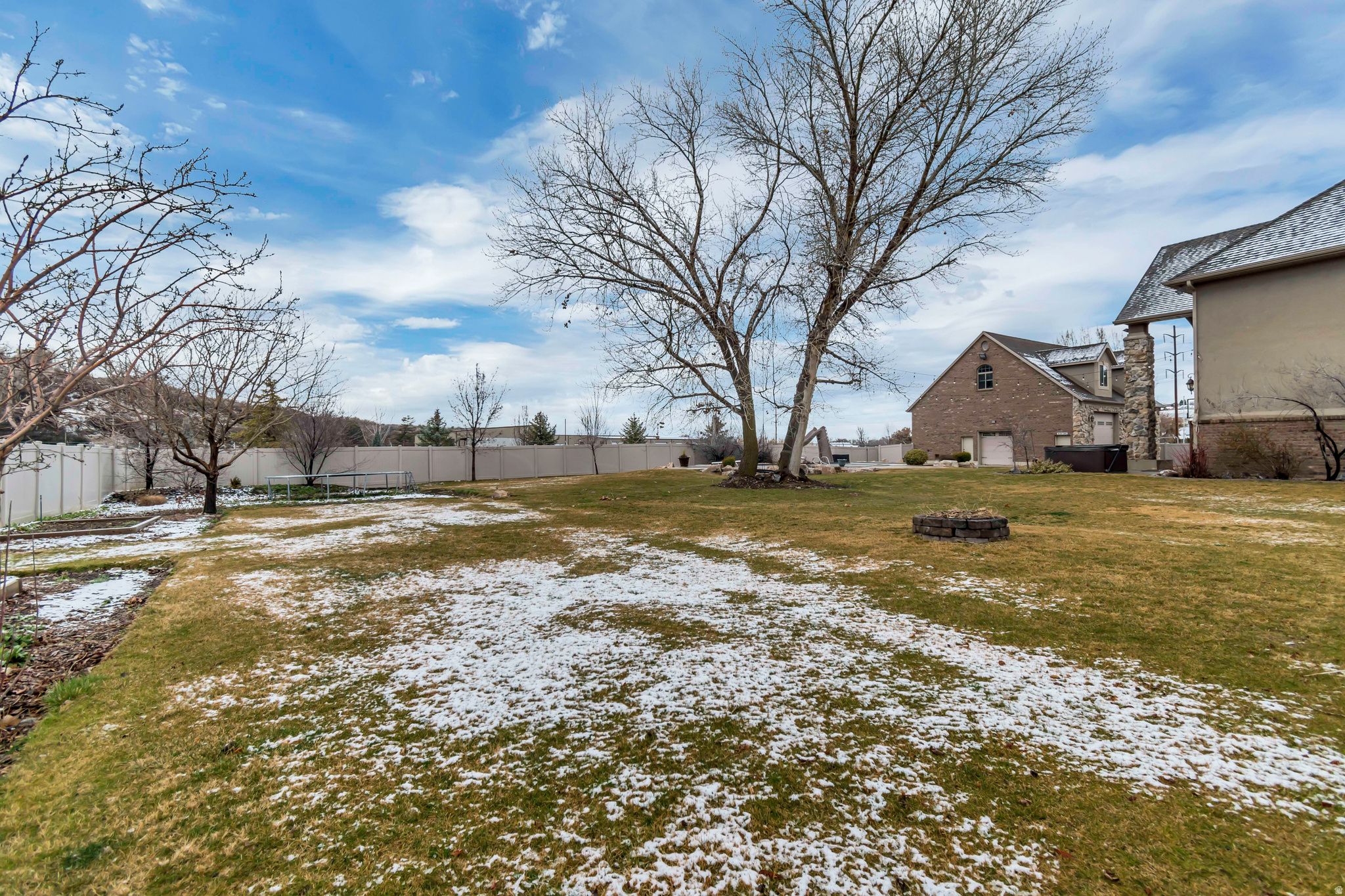 HEATHER COVE - Residential