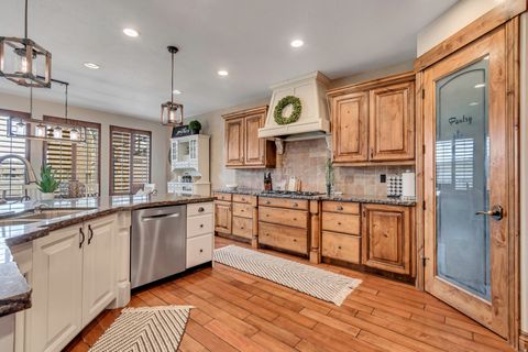 Tiny photo for 6455 S RAYMOND DR, South Weber, UT 84405 (MLS # 2142425)