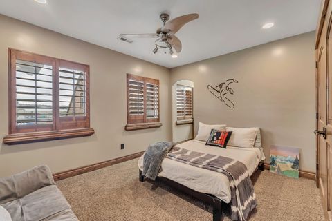 Tiny photo for 6455 S RAYMOND DR, South Weber, UT 84405 (MLS # 2142425)