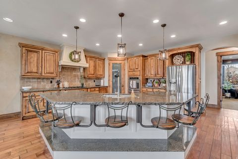 Tiny photo for 6455 S RAYMOND DR, South Weber, UT 84405 (MLS # 2142425)