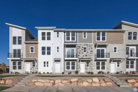 Tiny photo for 1068 S 2760 E, Spanish Fork, UT 84660 (MLS # 2097715)