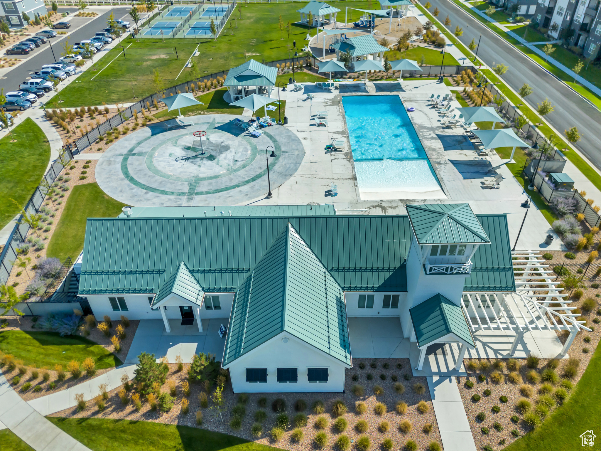 NORTHSHORE - Residential