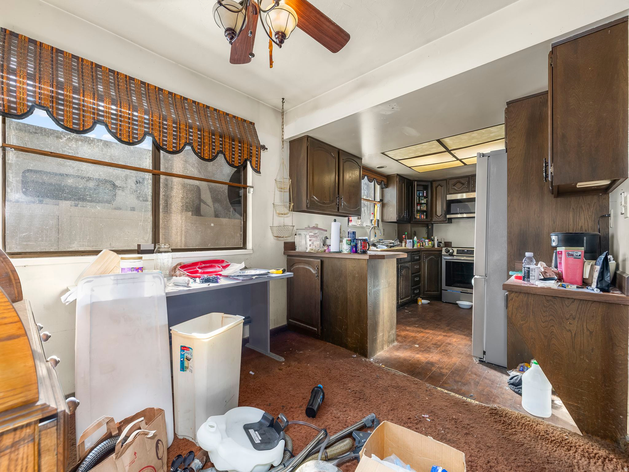 CLOVER CREST - Residential