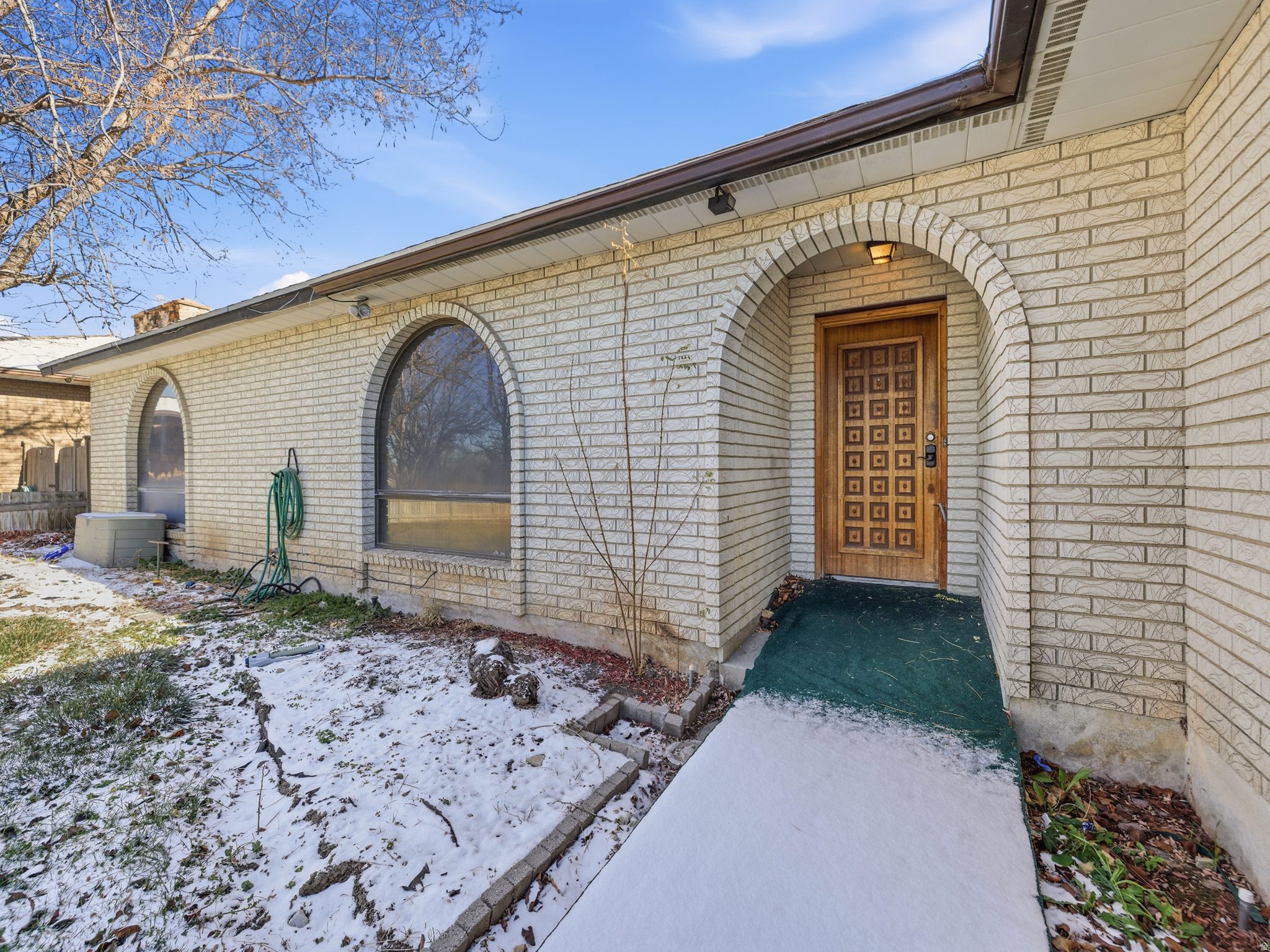 CLOVER CREST - Residential