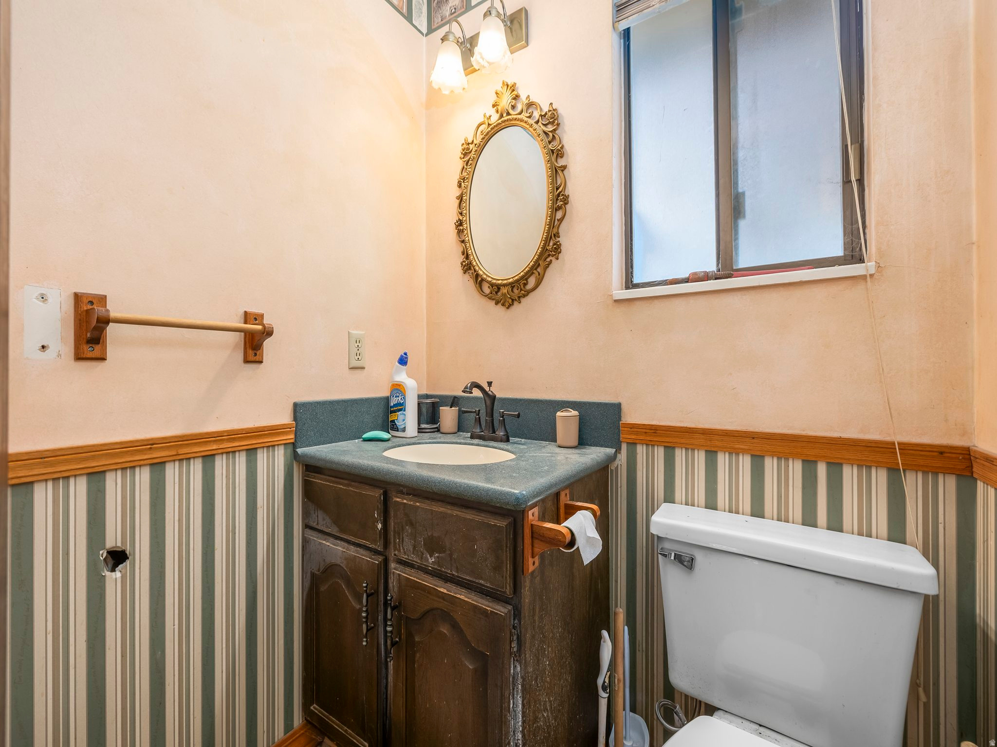 CLOVER CREST - Residential