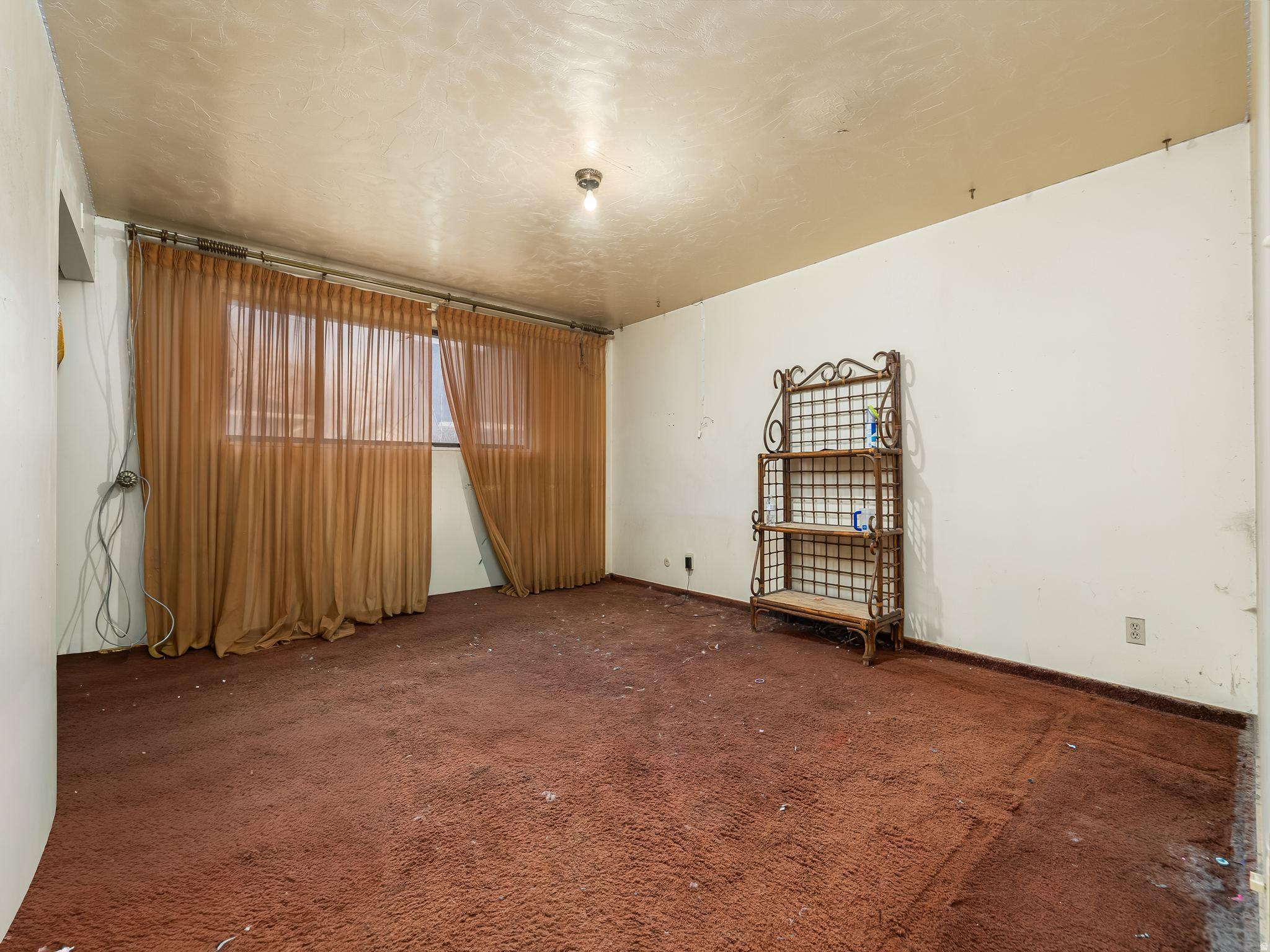 CLOVER CREST - Residential