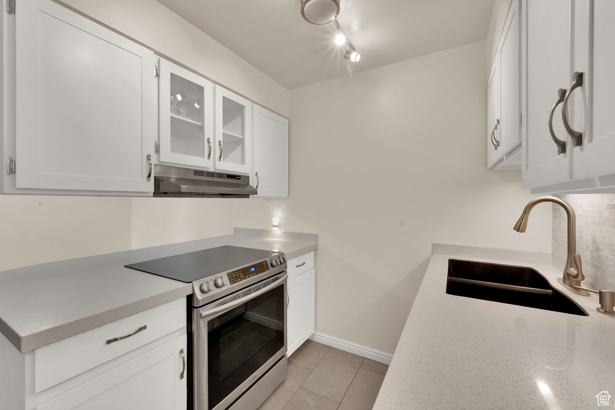AIX LA CHAPE - Residential