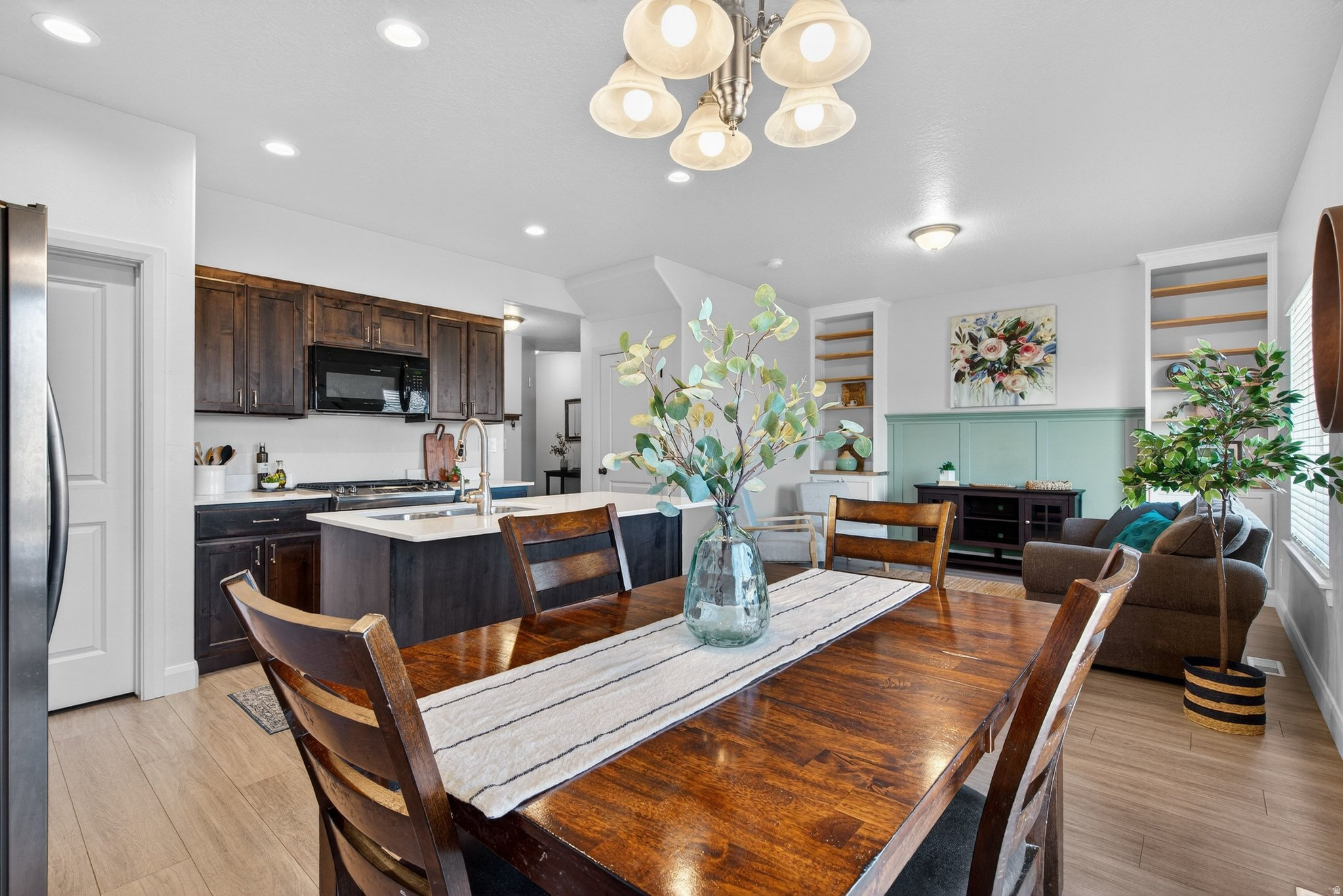 LEGACY TOWNHOMES - Residential