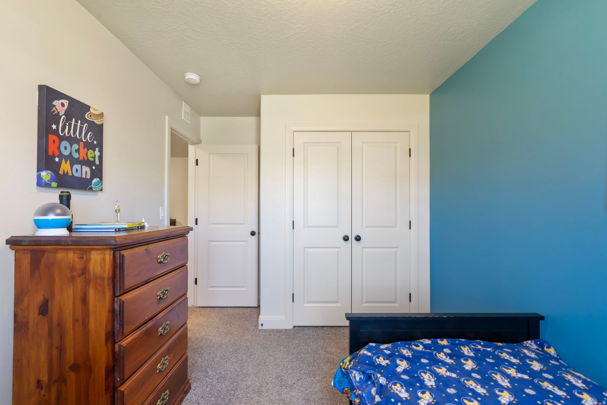 LEGACY TOWNHOMES - Residential