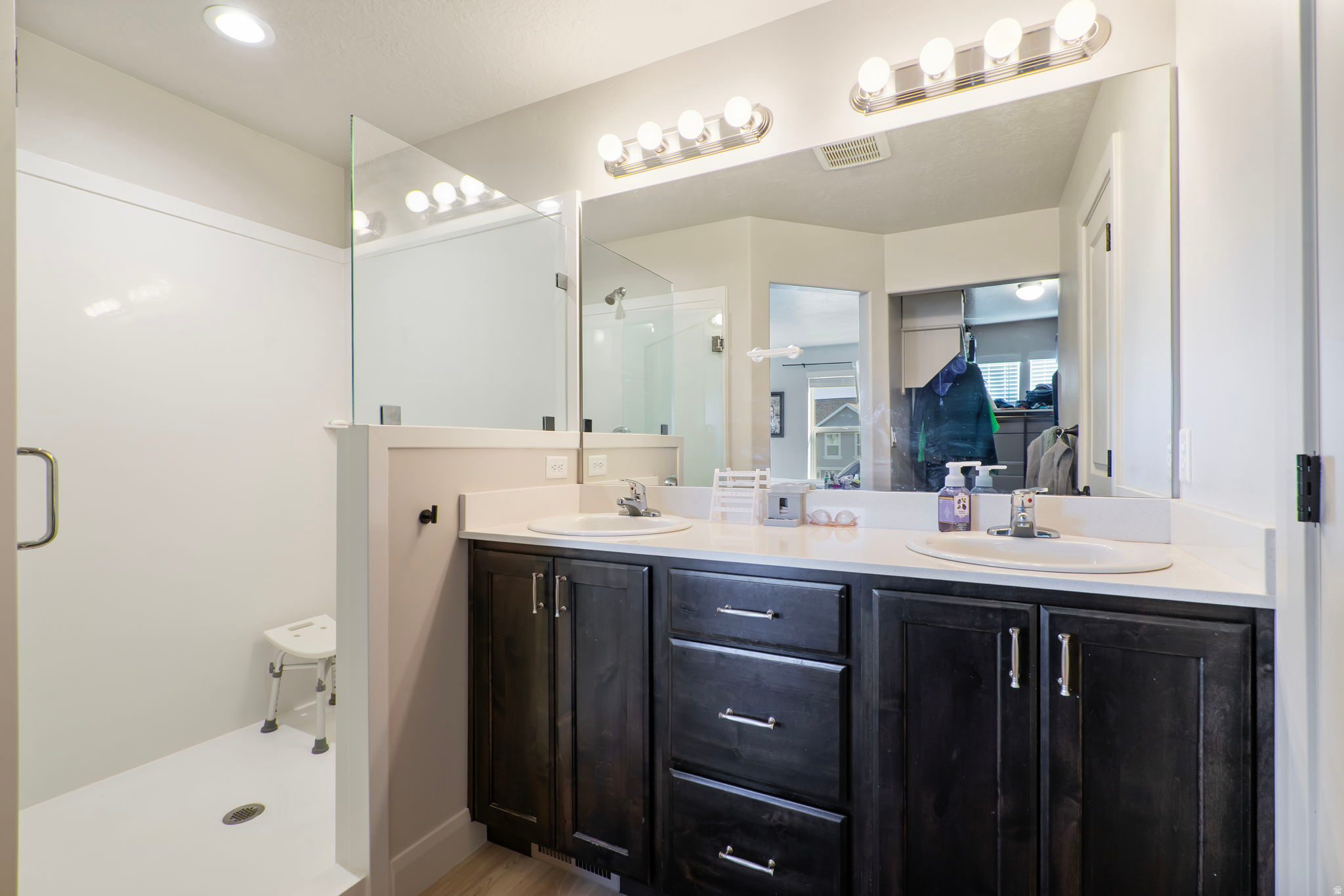 LEGACY TOWNHOMES - Residential