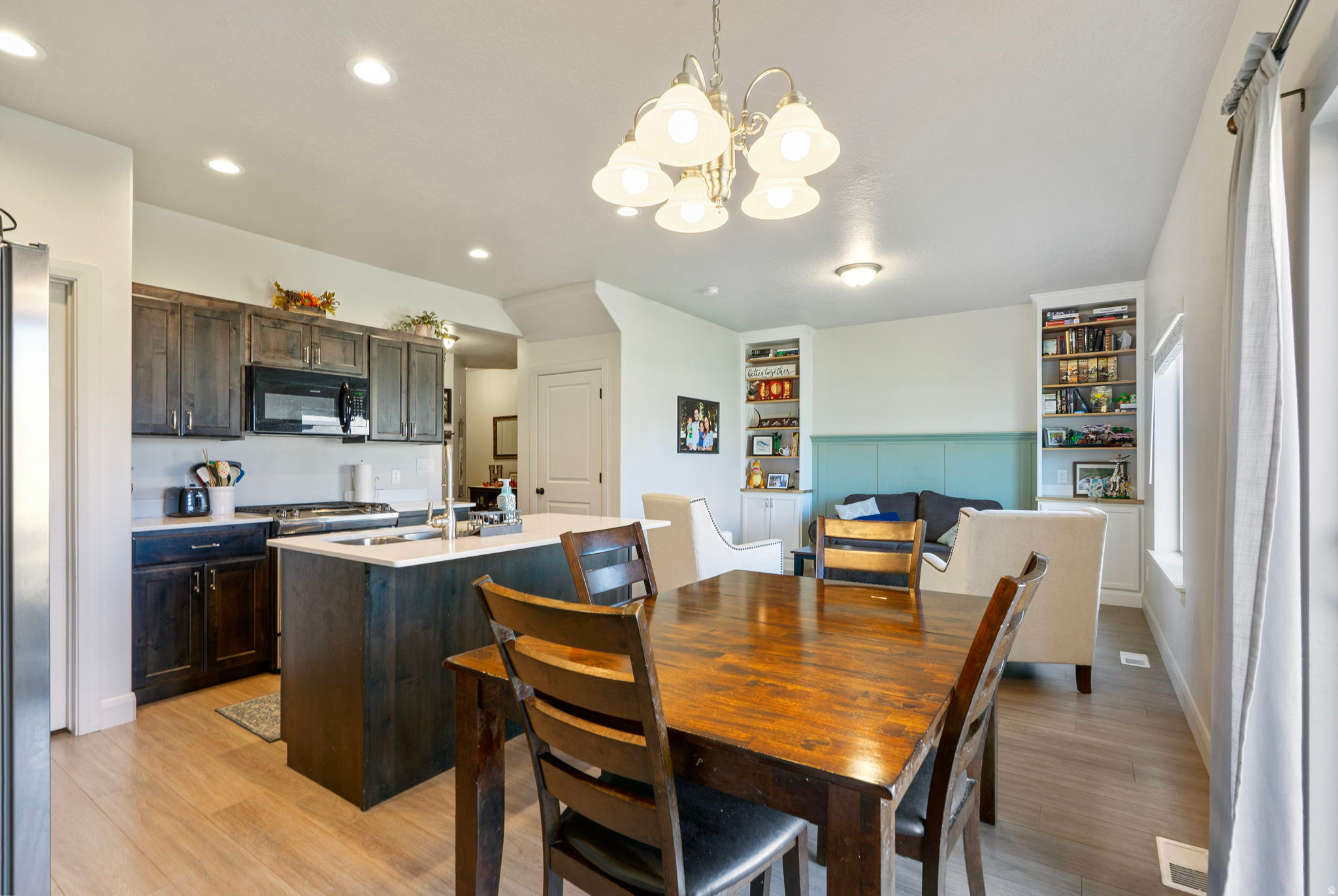 LEGACY TOWNHOMES - Residential