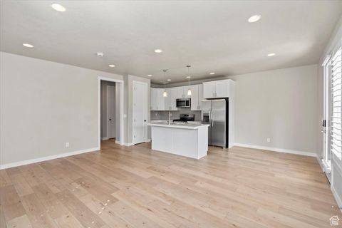 Tiny photo for 4746 W DUCKHORN DR, South Jordan, UT 84009 (MLS # 2117586)
