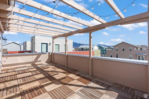 Tiny photo for 4746 W DUCKHORN DR, South Jordan, UT 84009 (MLS # 2117586)