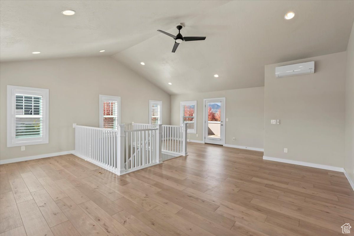 DAYBREAK MARINA - Residential