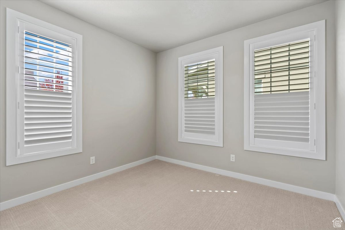 DAYBREAK MARINA - Residential