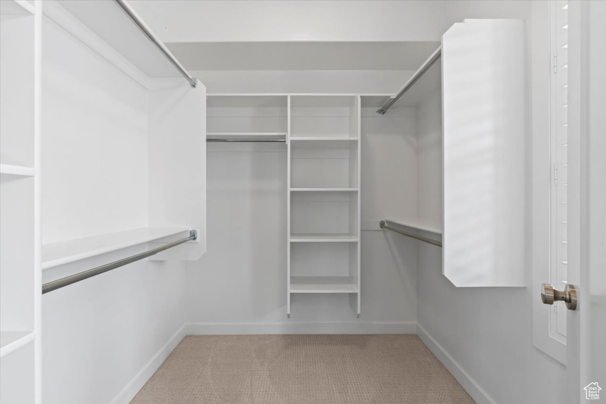 DAYBREAK MARINA - Residential