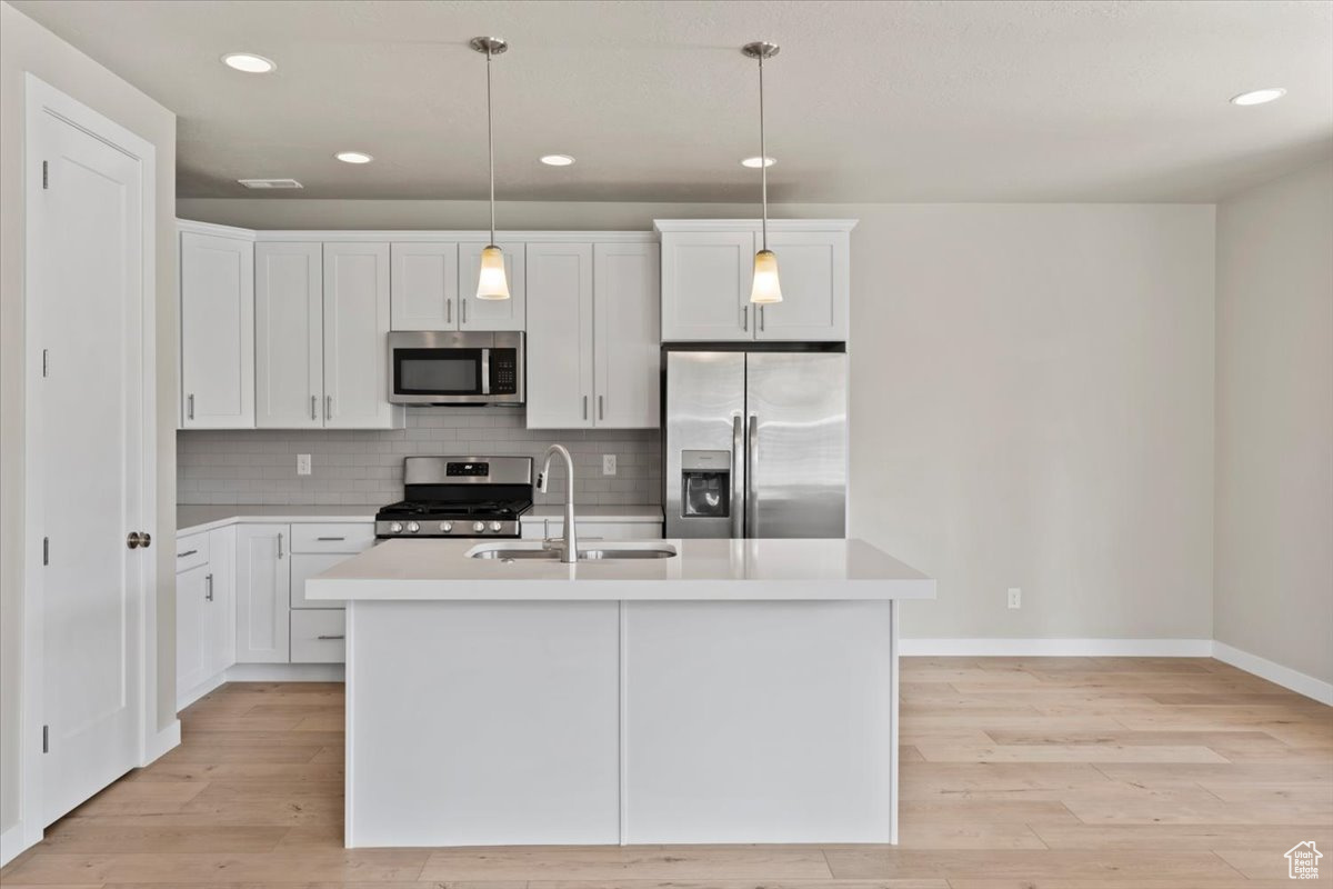 DAYBREAK MARINA - Residential