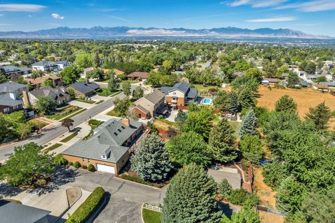 Tiny photo for 3071 E 7335 S, Cottonwood Heights, UT 84121 (MLS # 2135725)