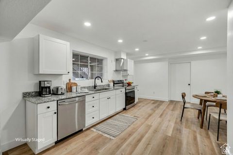 Tiny photo for 3071 E 7335 S, Cottonwood Heights, UT 84121 (MLS # 2135725)