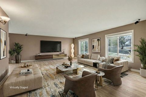 Tiny photo for 3071 E 7335 S, Cottonwood Heights, UT 84121 (MLS # 2135725)