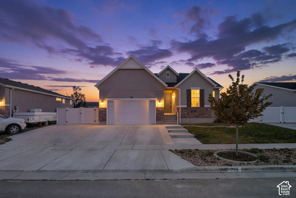 Photo of 798 W LAFAYETTE ST, Stansbury Park, UT 84074 (MLS # 2190041)