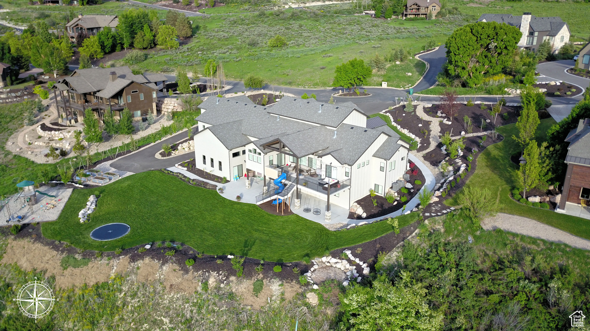 SUMMIT AT SKI LAKE - Residential