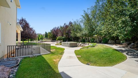 Tiny photo for 11597 N SUNSET HILLS DR, Highland, UT 84003 (MLS # 2139075)