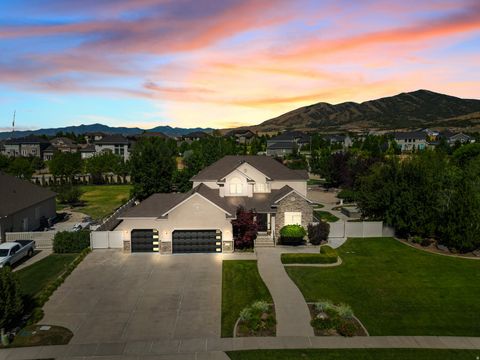 Tiny photo for 11597 N SUNSET HILLS DR, Highland, UT 84003 (MLS # 2139075)