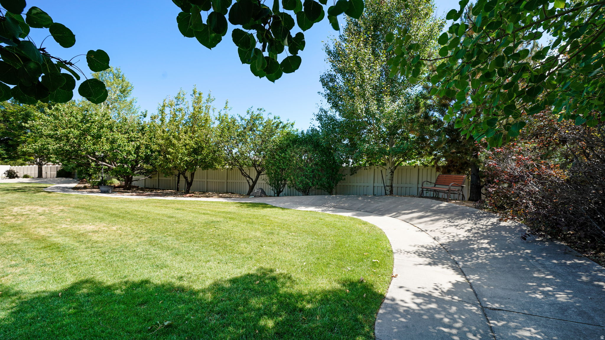 DRY CREEK - Residential