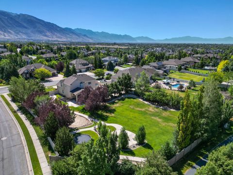 Tiny photo for 11597 N SUNSET HILLS DR, Highland, UT 84003 (MLS # 2139075)