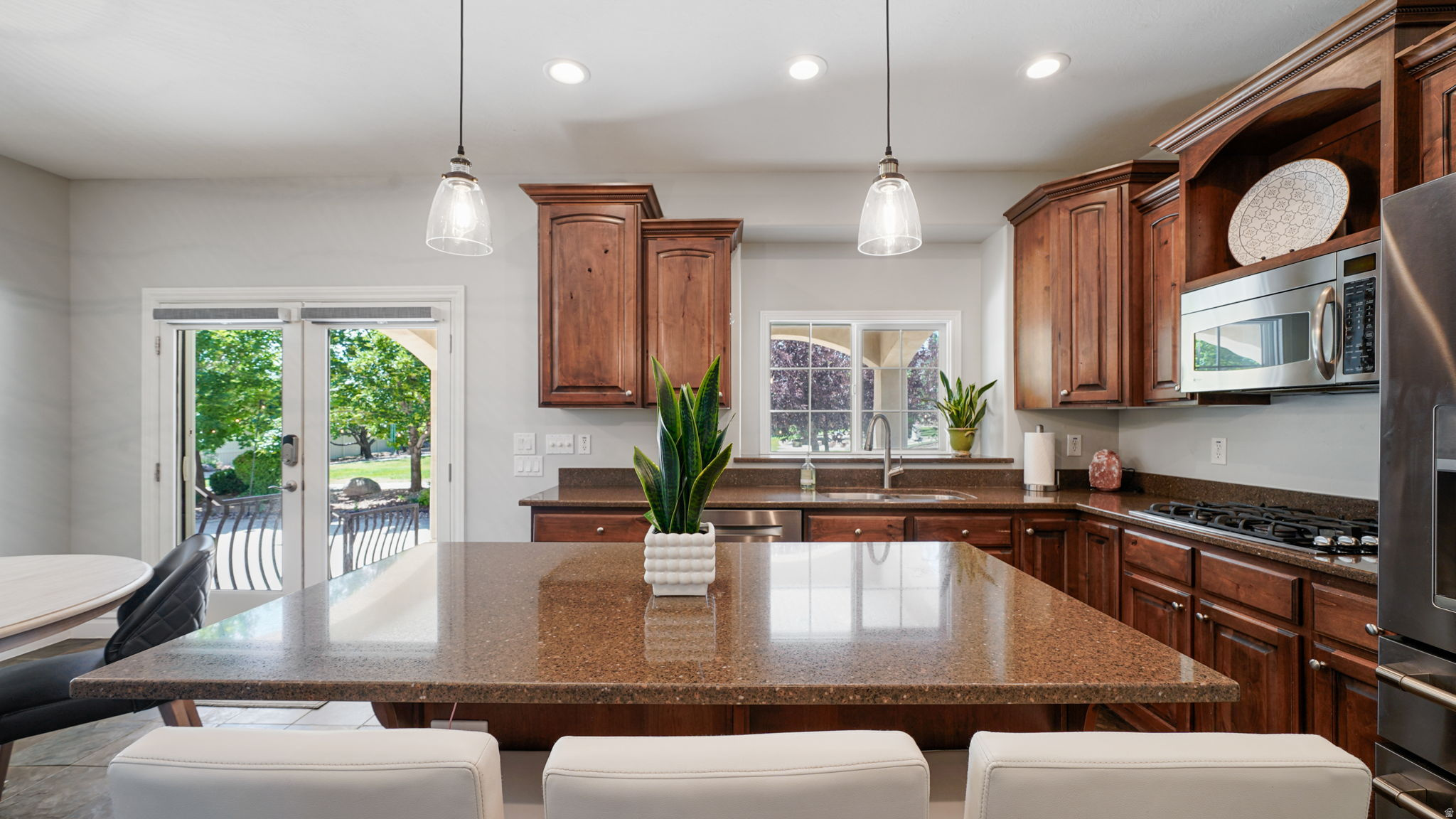 DRY CREEK - Residential