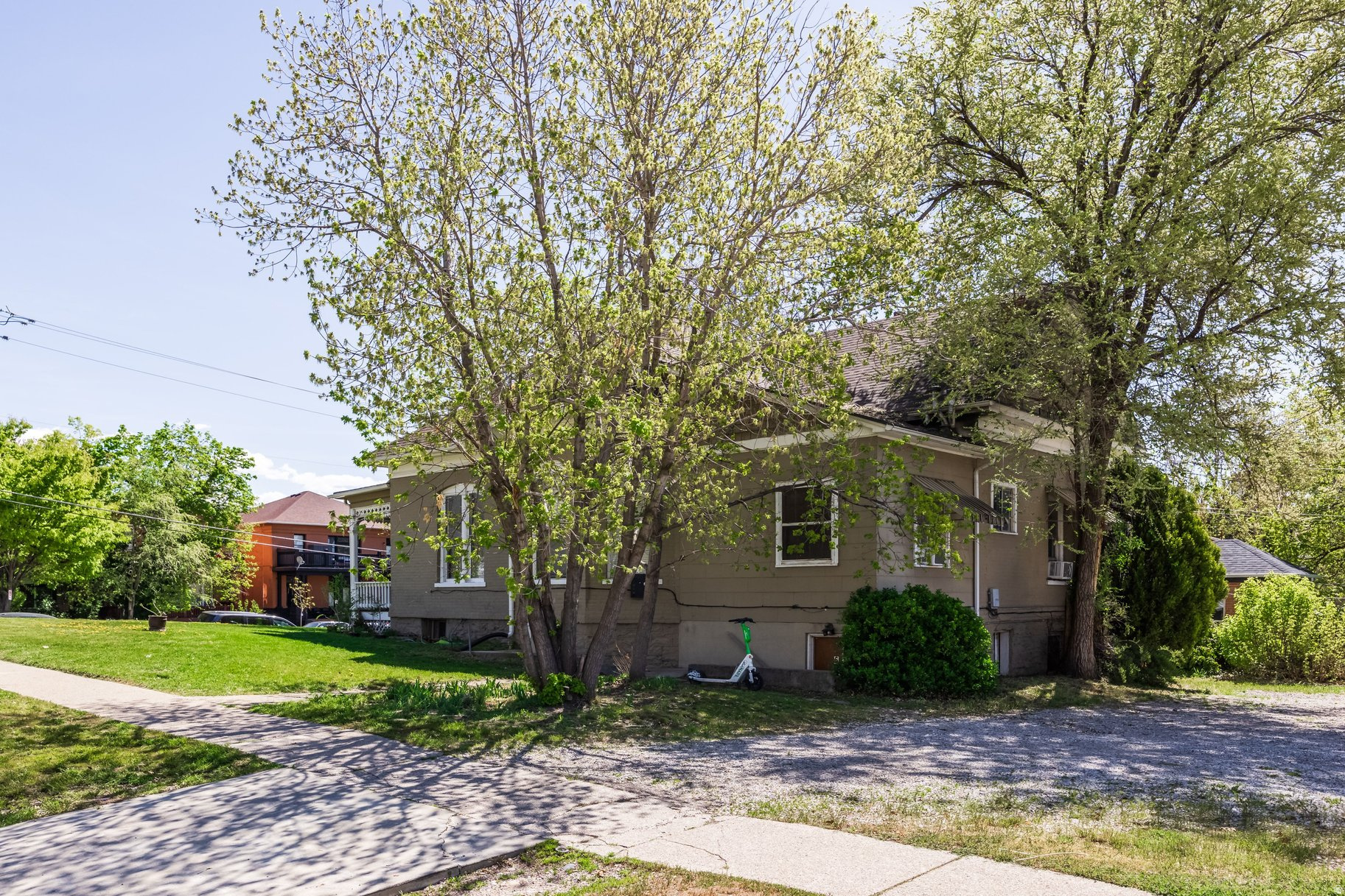 AVENUES - Residential Income