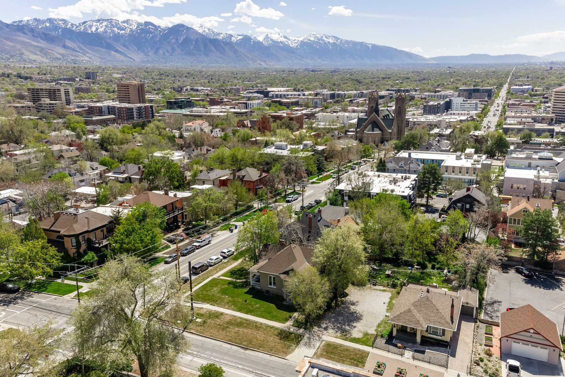 AVENUES - Residential Income