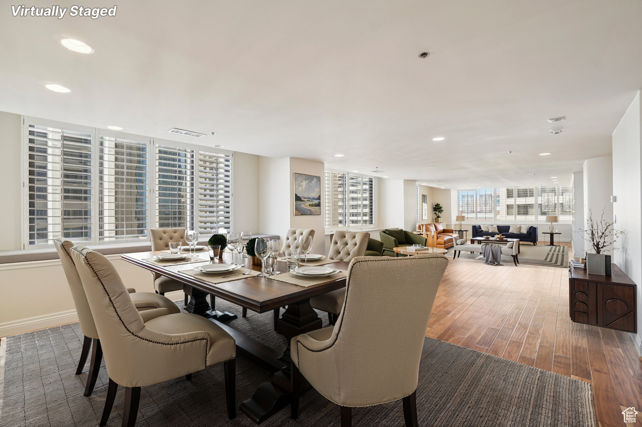 AMERICAN TOWERS - Residential