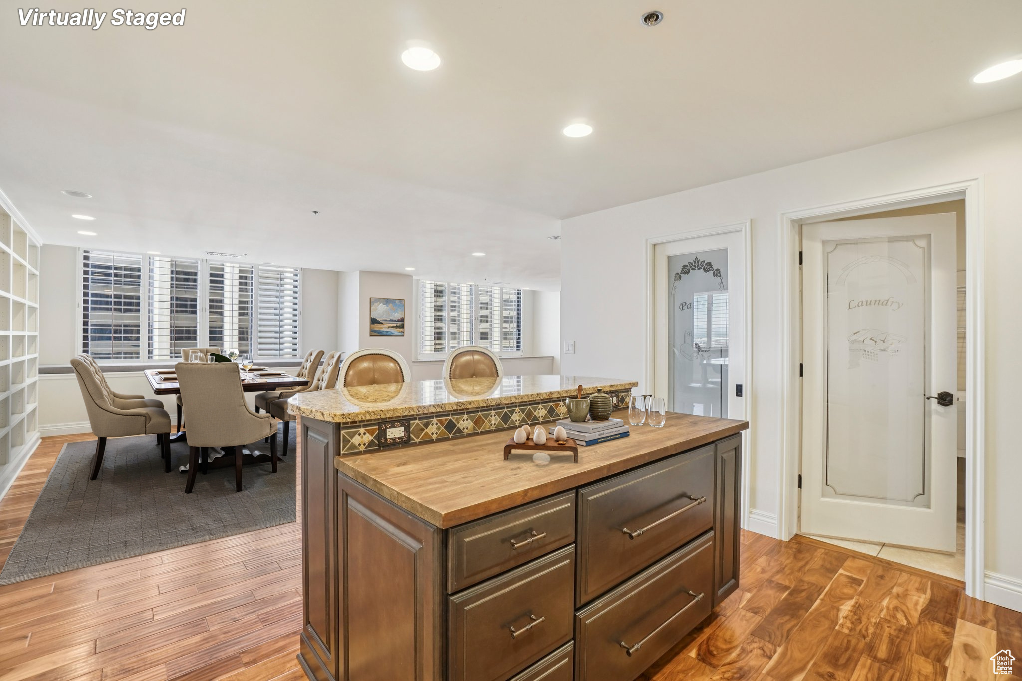 AMERICAN TOWERS - Residential