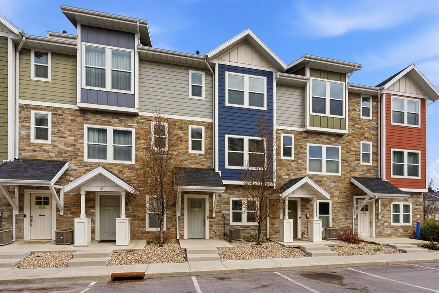 *Easy to show. Fantastic townhome! Santaquin is growing so much, enjoy the expansion before prices go crazy again. This convenient location is right off of Main Street and I-15 with Shopping, Schools, & Restaurants nearby. A few minutes from National Forest access in Santaquin Canyon. This comfortable 3 bed 3 full bath features a large kitchen and 2 separate living spaces to entertain, relax, or spread out. Schedule a private showing today! *Square footage figures are provided as a courtesy estimate obtained from county records. Buyer advised to obtain an independent measurement. *Agent related to seller.