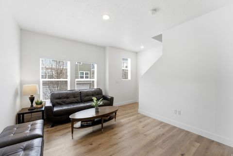 Tiny photo for 39 N 300 W, Santaquin, UT 84655 (MLS # 2144283)