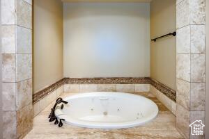 PARAGON COVE TOWNHOMES AT STONECLIFF PH - Residential