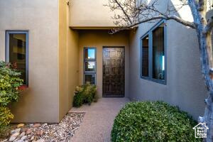 PARAGON COVE TOWNHOMES AT STONECLIFF PH - Residential