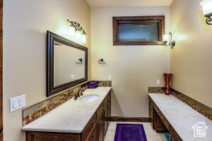 PARAGON COVE TOWNHOMES AT STONECLIFF PH - Residential