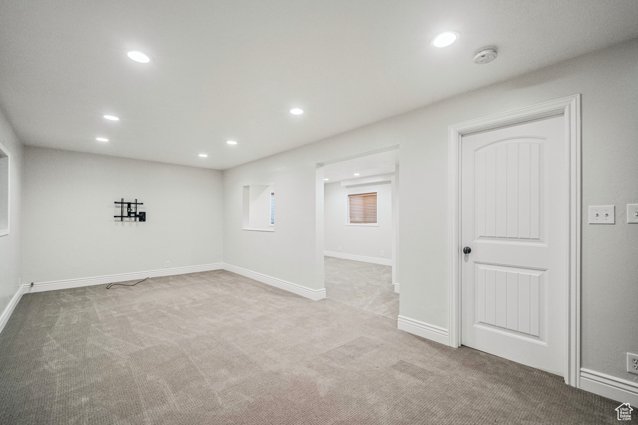 1907 W Town Meadows Ct, South Jordan, Utah image 33