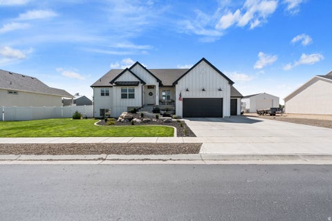 Homes For Sale - 5289 W 3750<br/> Hooper, UT 84315