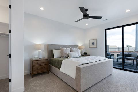 Tiny photo for 425 W MOMORI CIR #A5, Kanab, UT 84741 (MLS # 2174018)