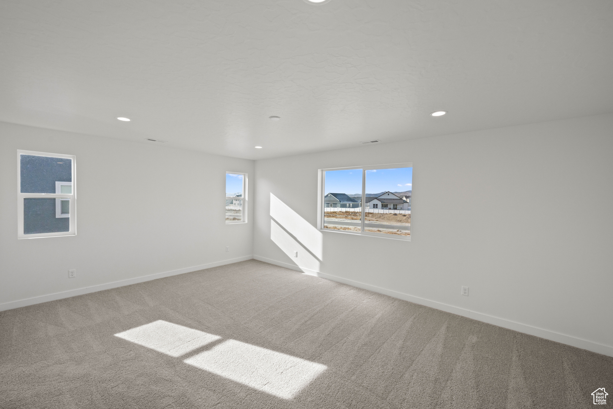 5443 N Cliffrose Dr #637, Eagle Mountain, Utah image 12