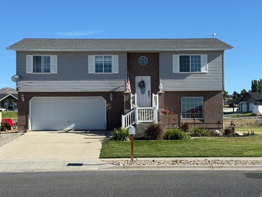 715 S HILLCREST LOOP, MALAD CITY, ID 83252 - Image 6e83b23e0d8d1e9552f2fe515d7dcdb9/526924710