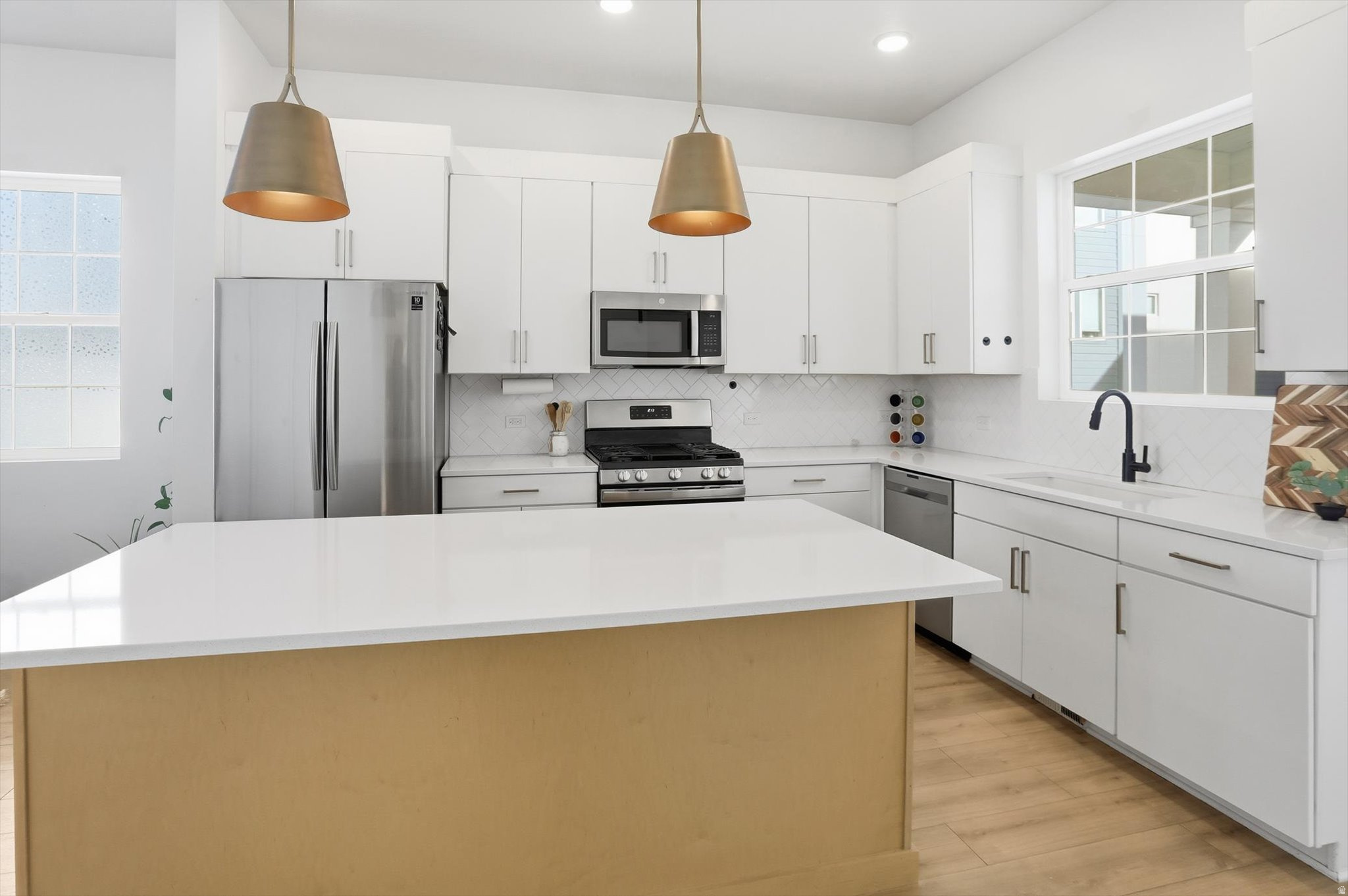 DAYBREAK VILLAGE 8 - Residential