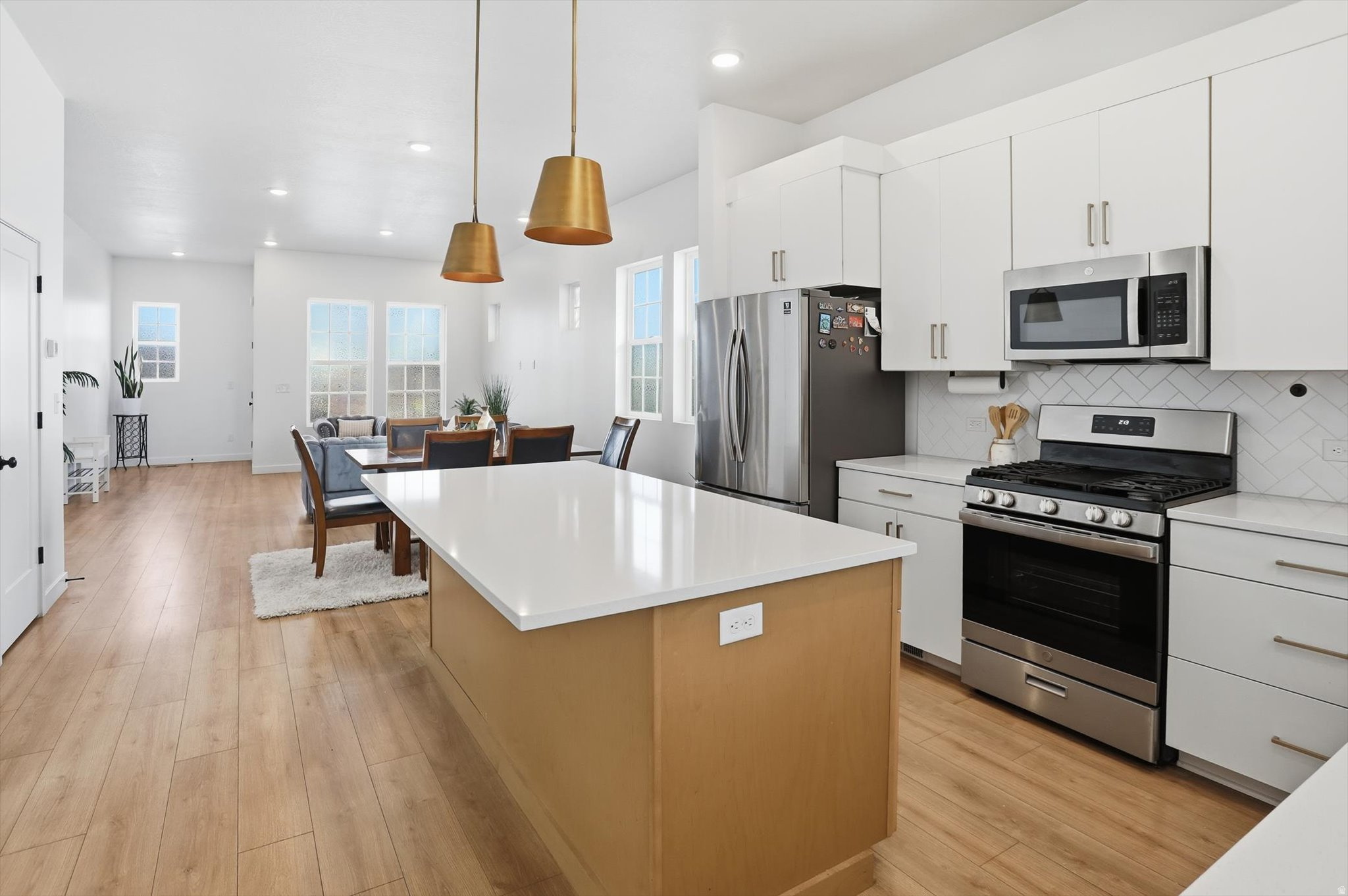 DAYBREAK VILLAGE 8 - Residential