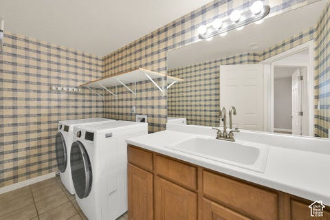Tiny photo for 247 E 1500 S, Kaysville, UT 84037 (MLS # 2189732)