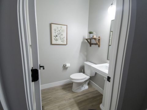 Tiny photo for 1087 S 850 E, Salem, UT 84653 (MLS # 2121367)